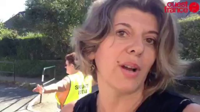 Une assistante maternelle réagit à la réforme des rythmes scolaires - Interview de Patricia Guais, assistante maternelle.