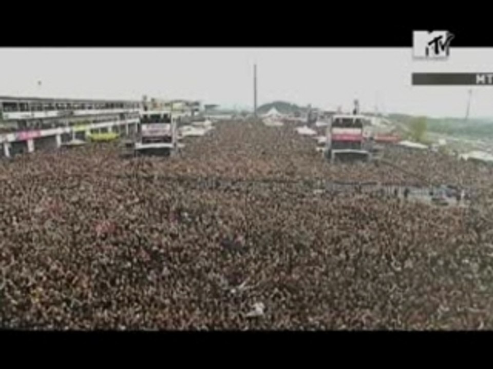 Bullet For My Valentine  _  Room 409