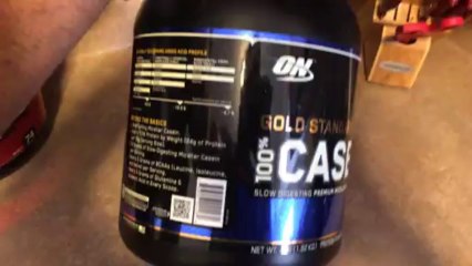 IPHONE 5S VIDEO SHOWING YOU GUYS MY OPTIMUM NUTRITION CASIN PROTEIN