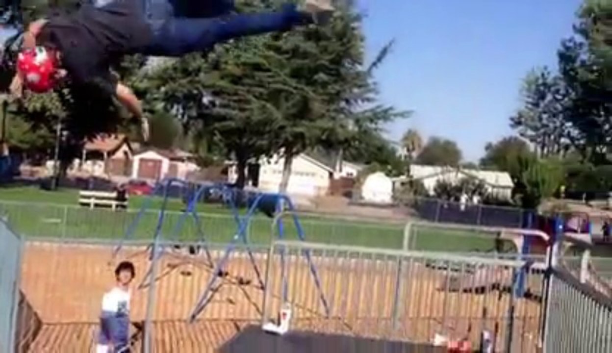 Amazing Backflip FAIL with a scooter!
