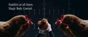 Pub Mercedes-Benz avec des Poulets! Nouvelle technologie MAGIC BODY CONTROL