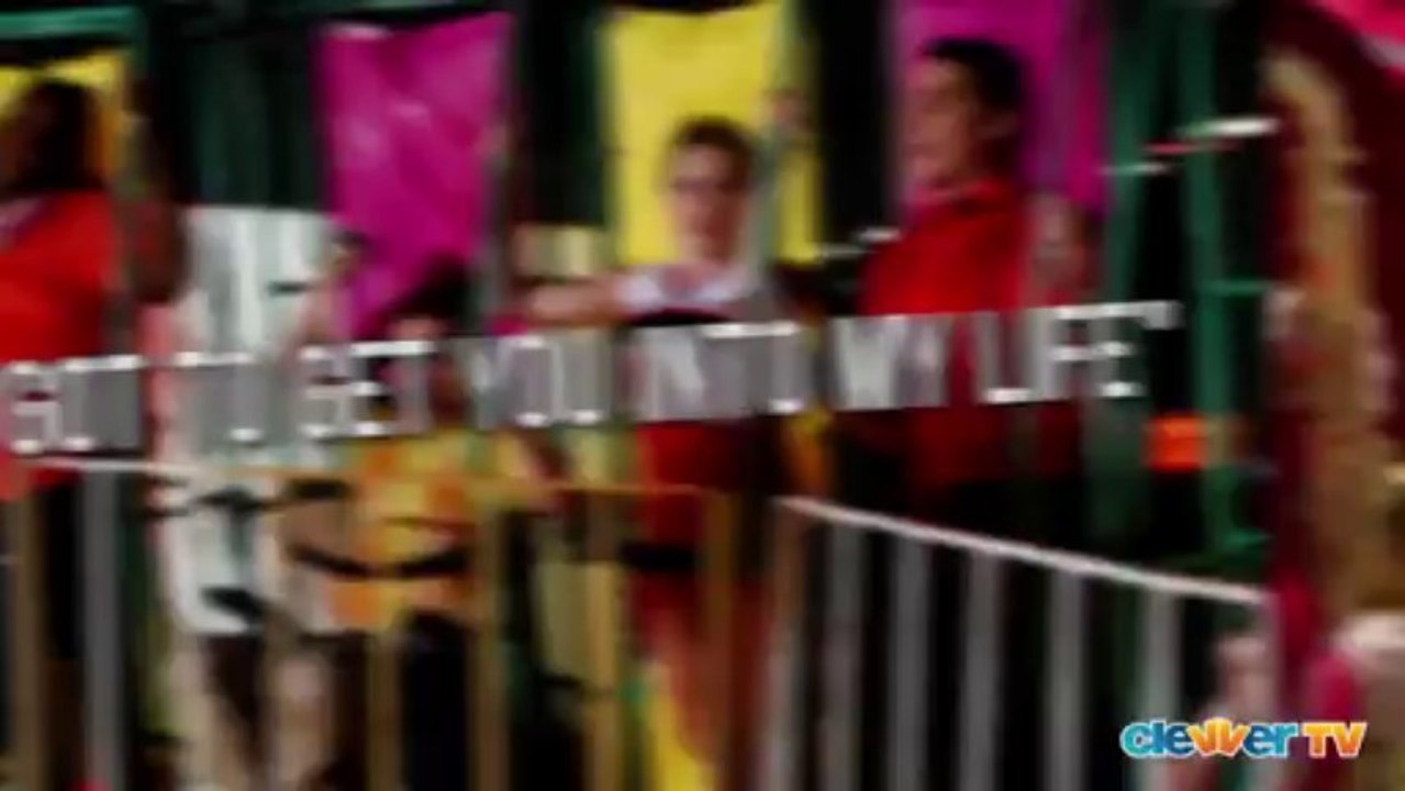 Glee Recreates Beatles PHOTO -- First Look