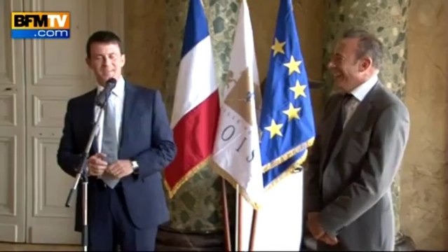 Roms: Valls et Montebourg s'affrontent - 25/09