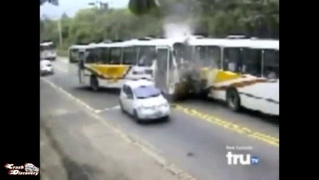 Gros Crashs et Fails en BUS : Compilation 2013!