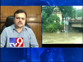 Heavy rain disrupts life in Gujarat