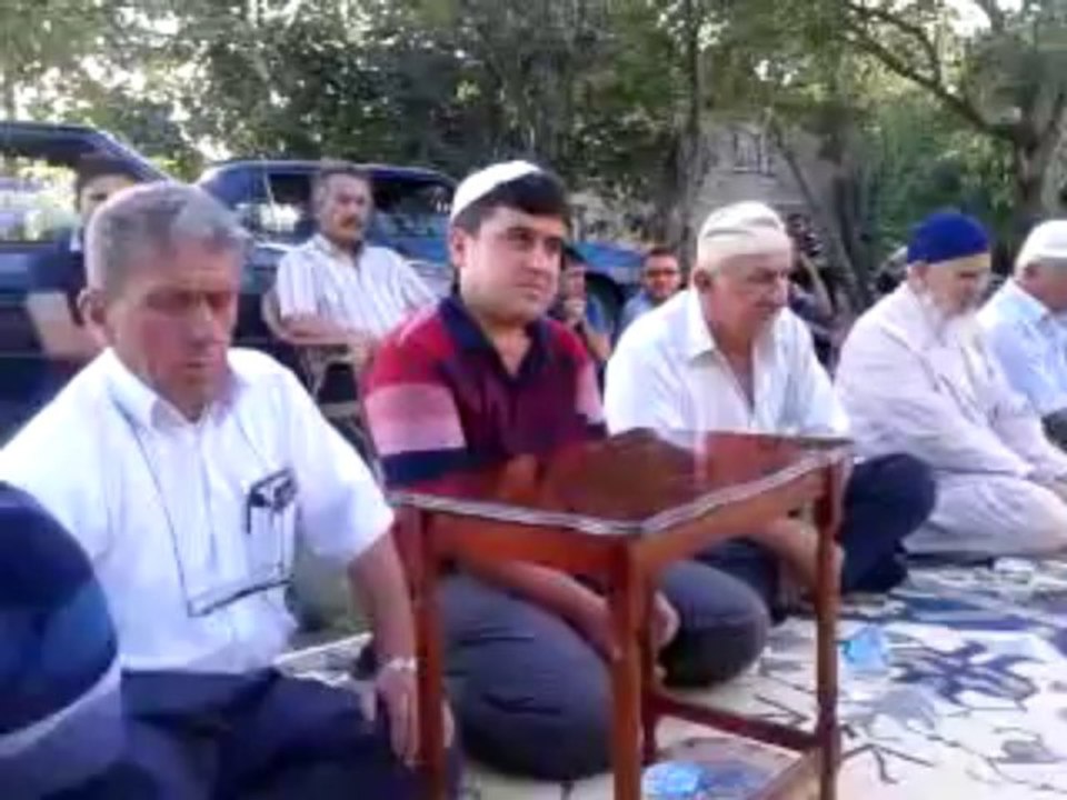 TEMBEL TEMBEL OTURANIN,ZENGİNLİKLE ŞIMARANIN,KIRKINDAN SONRA AZANIN VAY HALİNE VAY HALİNE