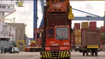 L'industria europea rallenta. Tajani: serve governance...