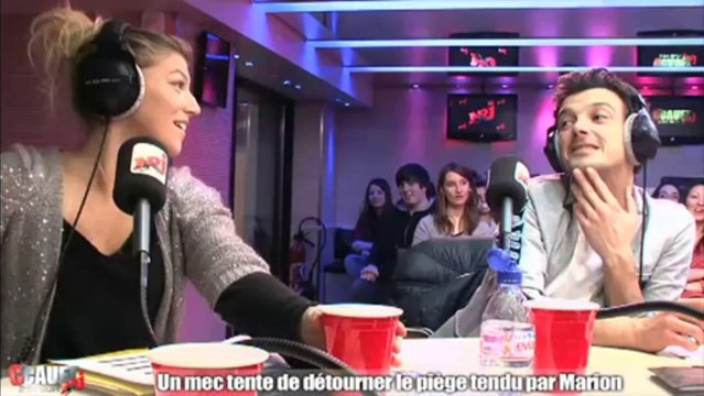 Un mec tente de détourner le piège tendu par Marion - C'Cauet sur NRJ