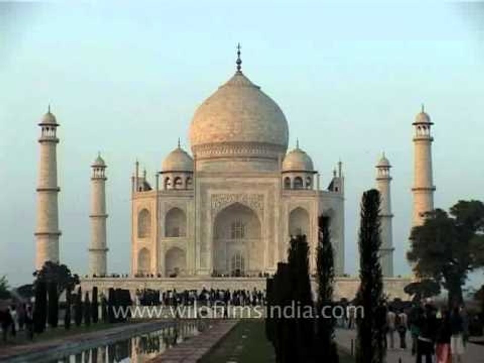 One of the New Seven Wonders of the World - Taj Mahal