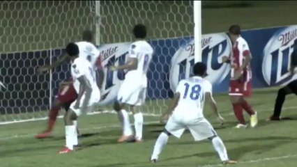 Honduras, palo clamoroso a porta vuota!