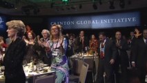 Pakistan's Malala Yousufzai, 16, receives Clinton Global Citizen award