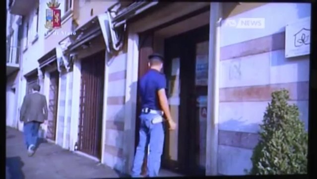 PERMESSI DI SOGGIORNO FALSI, 7 ARRESTI