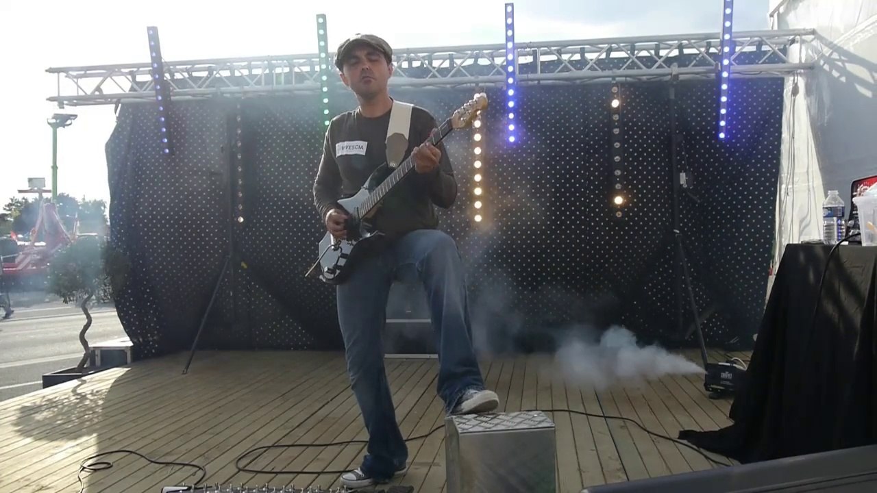 Gérald MASSOIS en Concert Foire de Chalons 26-09-2013