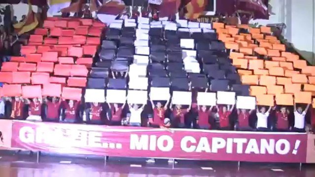 Κορεό από τους οπαδούς της Ρόμα στην Ινδονησία