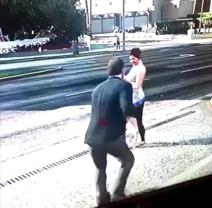 GTA 5 - Smack Cam. - Tarte dans la tronche!