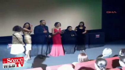 Ata, palyaço esprisiyle İtalya’yı kırdı geçirdi