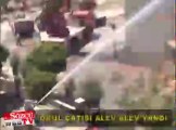Okul çatısı alev alev yandı