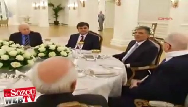 “Çankaya Sofrası”nda konukları ile bir araya geldi.