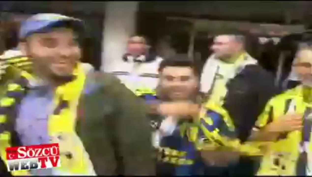 Almanya’daki taraftarlar Fenerbahçe’ye sahip çıktı