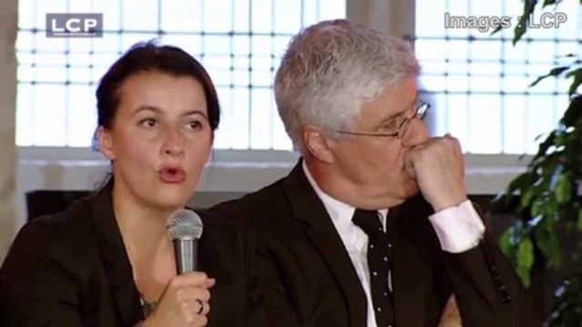 Pour Cécile Duflot, Valls est allé au-delà de ce qui met en danger le pacte républicain