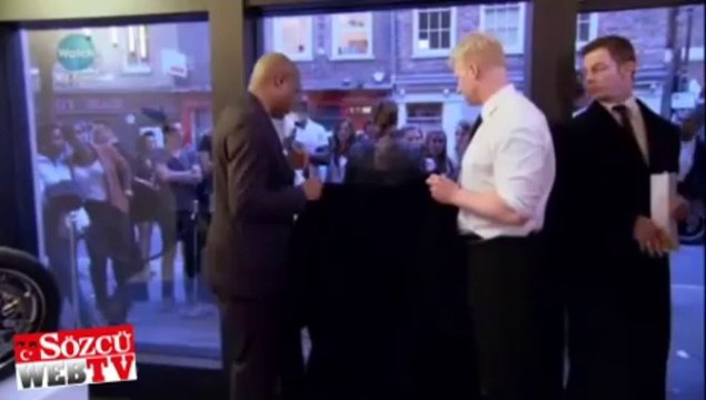 Dynamo bu kez Rio Ferdinand’ı şakaladı