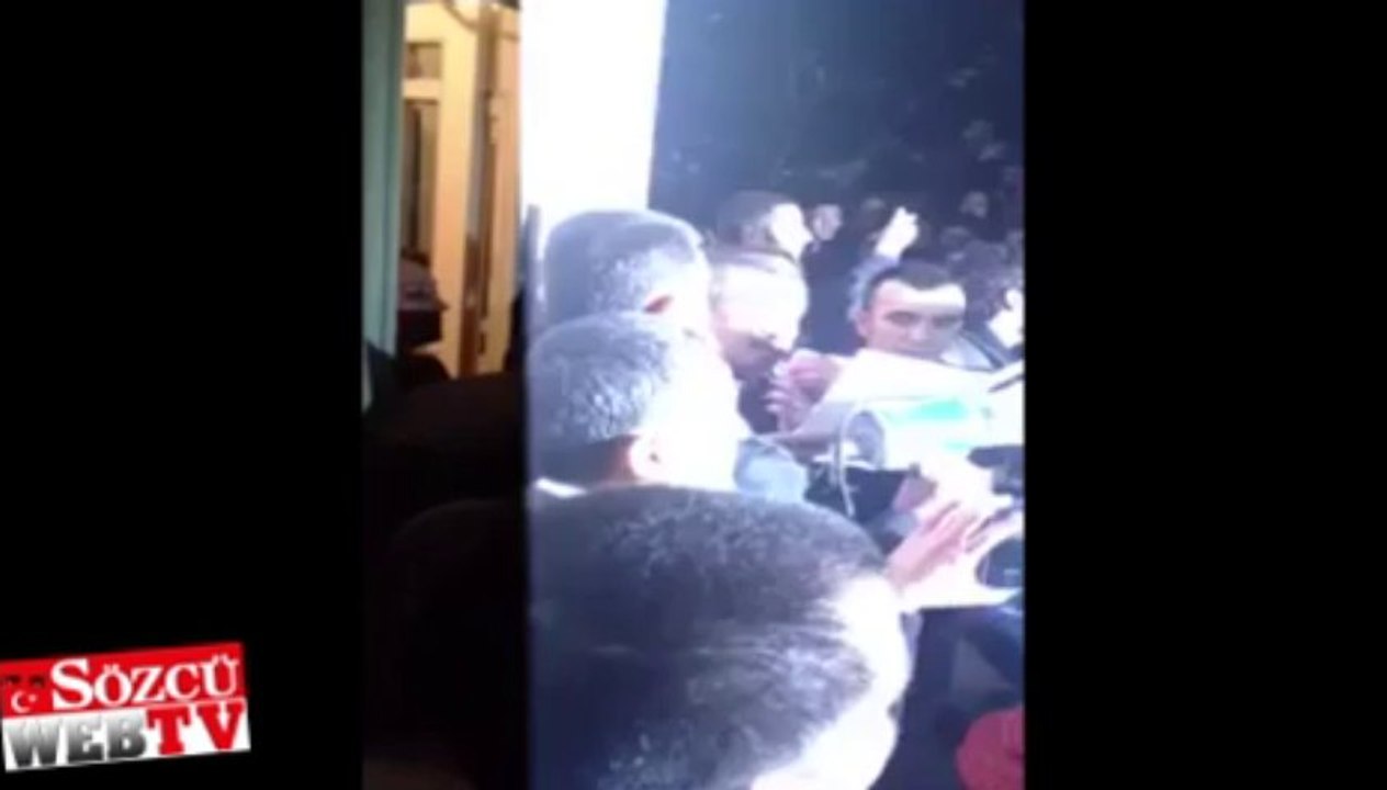 Rektör özür diledi