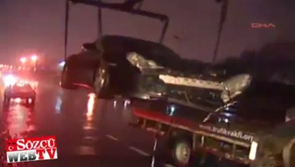 Yarışçı işadamı Porshe ile kaza yaptı