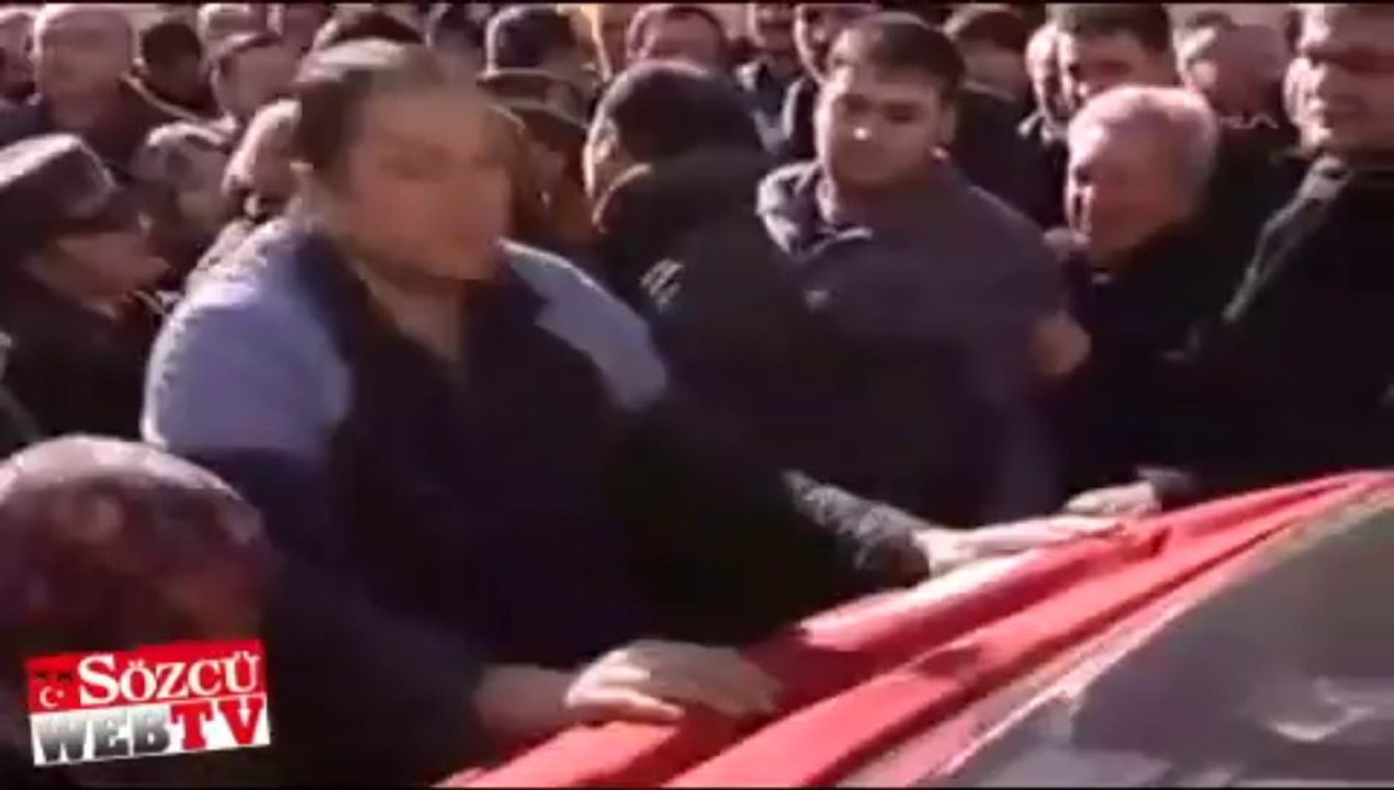 Çocuklar bile isyan etti: Şehitler ölmez vatan bölünmez