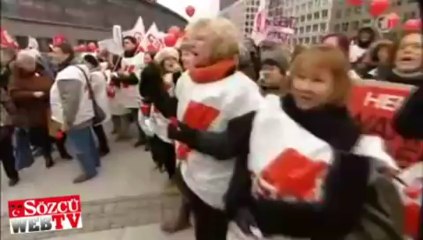 Almanya’da öğretmenler grevde