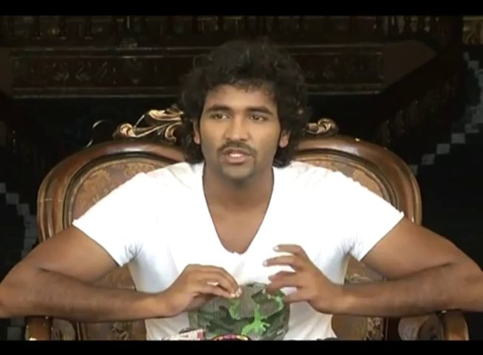 Doosukeltha on the sets video