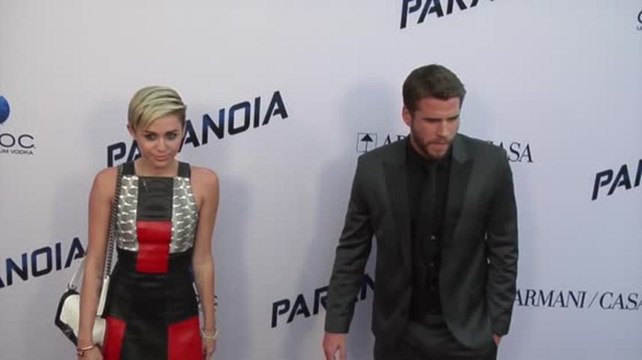 Miley Cyrus révèle qu'elle voulait quitter Liam Hemsworth des mois avant leur rupture