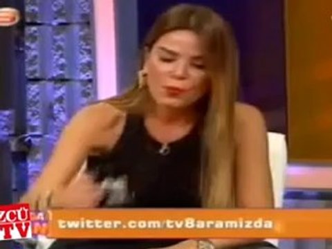 Canlı yayında hüngür hüngür ağladı