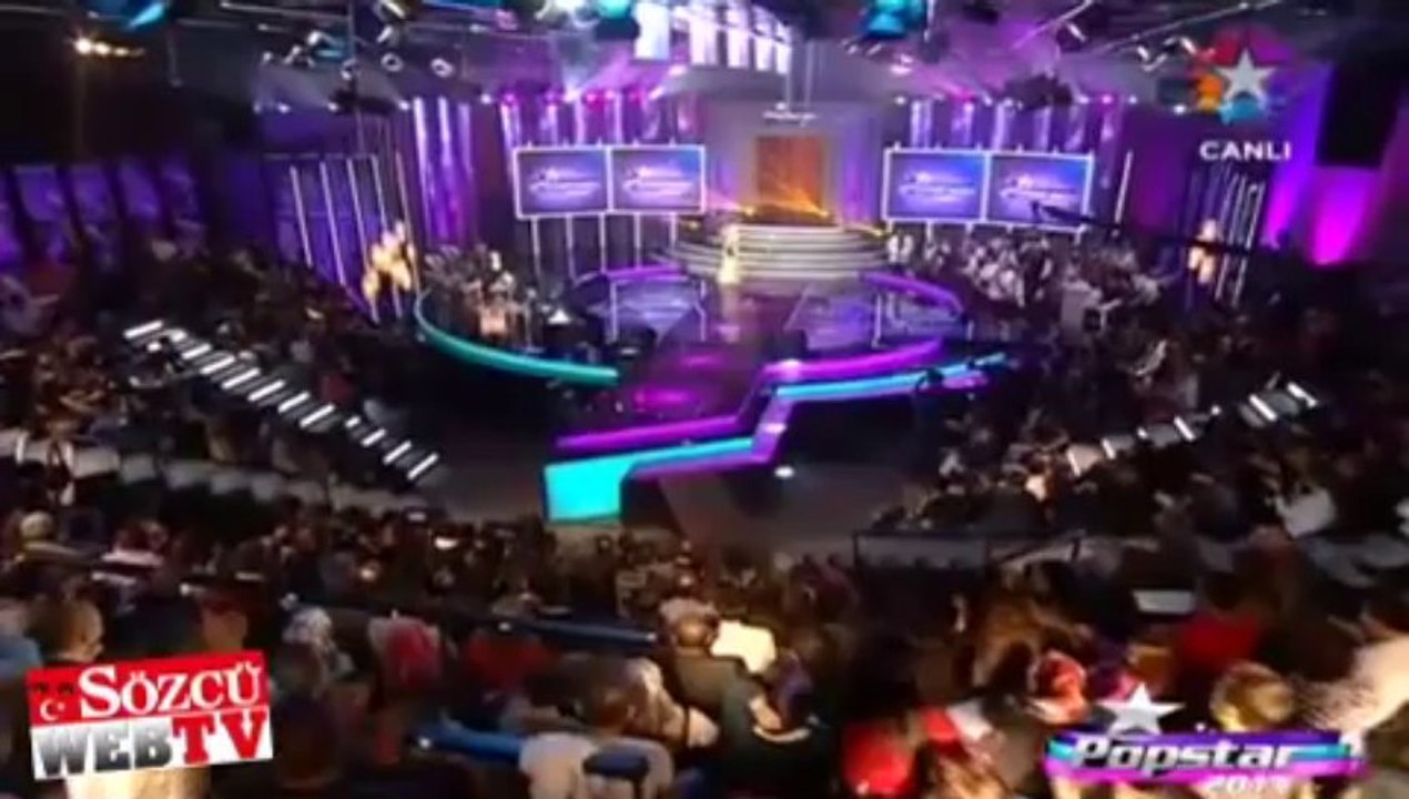 Burcu Esmersoy ilk fırçasını yedi