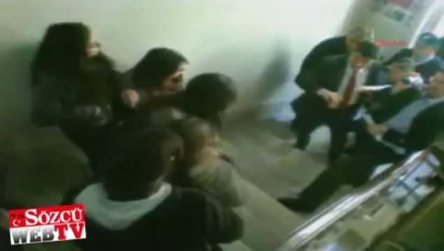 Şiddet karşıtı kadınlara polis şiddeti!