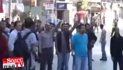 Karşılarında düşman kuvvetleri var sanki