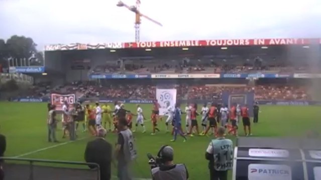 A ENTREE DES JOUEURS