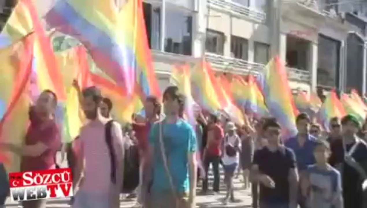 Trans Onur Yürüyüşü’nden görüntüler