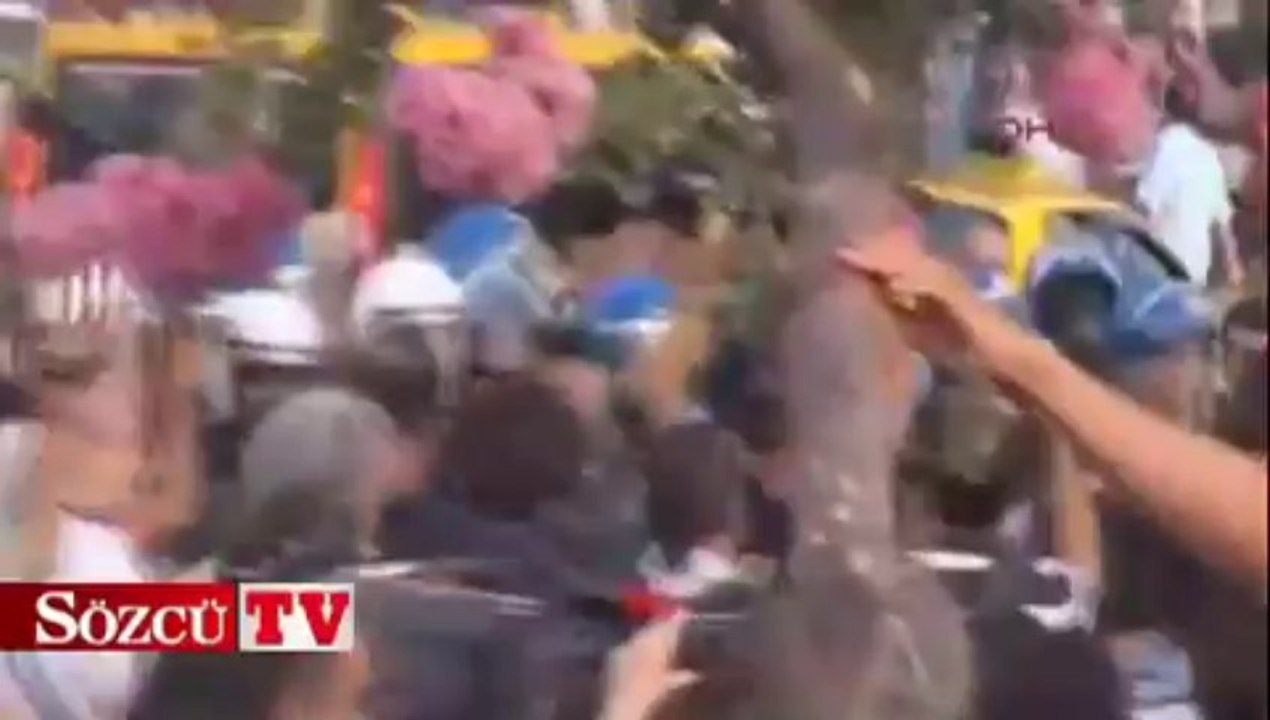 Taksim Meydanı’nda polis müdahalesi