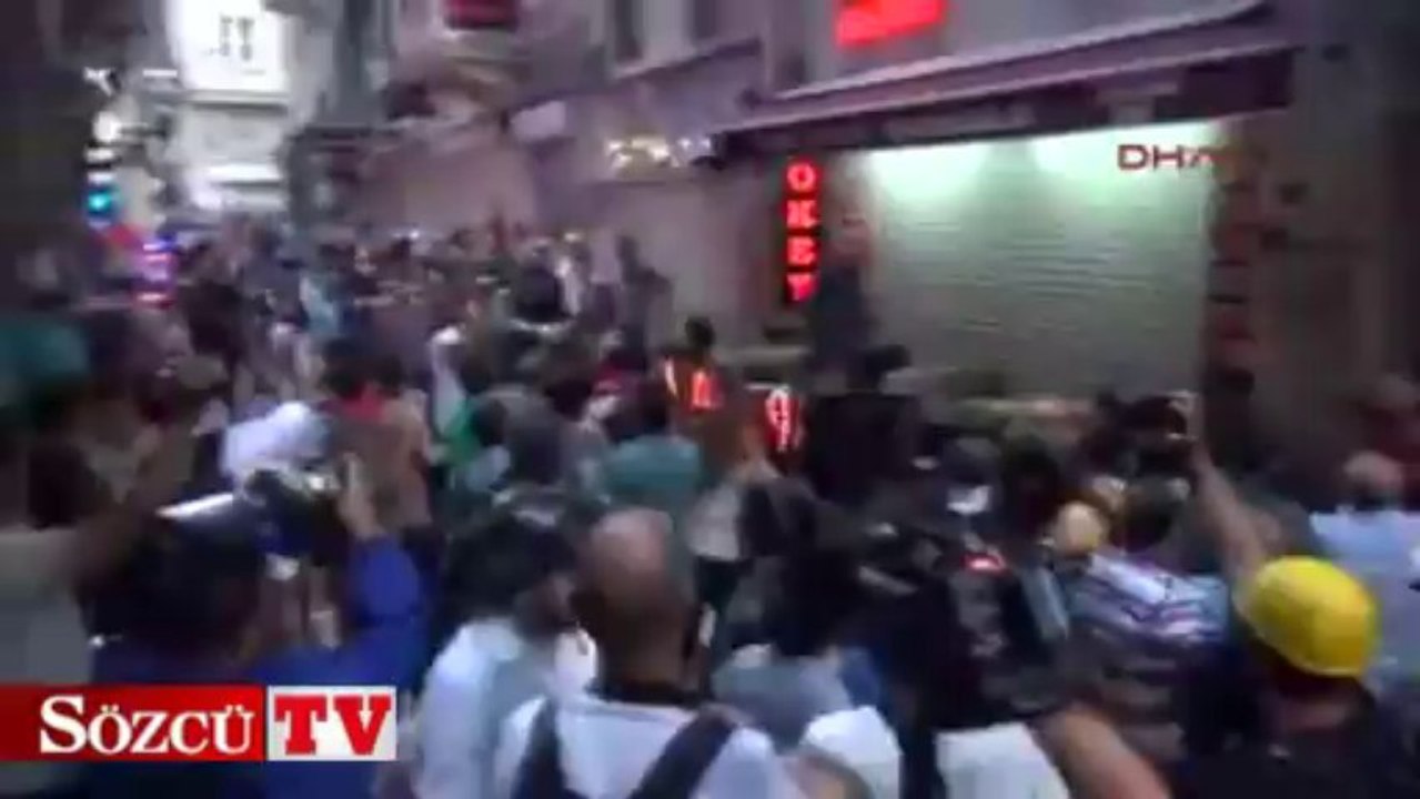 Taksim’de esnaf eylemci gerginliği