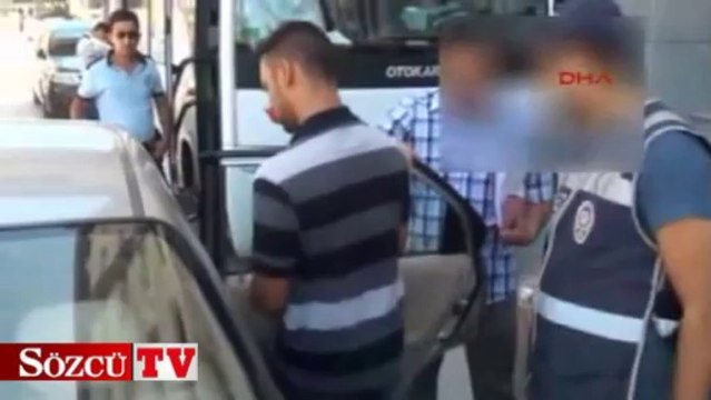 Cinsel organına bakın ne saklamış