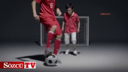 Tartışılan güreşçi şimdi de kamu spotunda