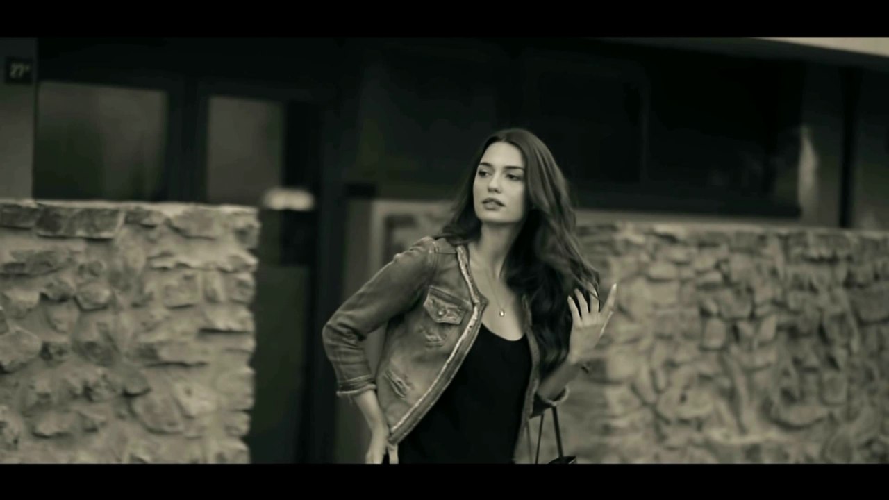 Tugay - Uslu Uslu (Resmi Video)