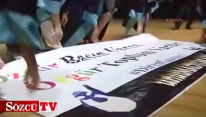 Gaz maskeli mezuniyet