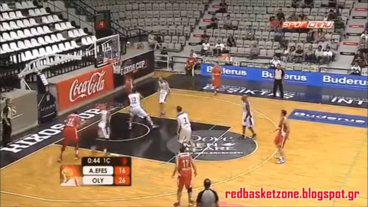 Brent Petway dunk vs.Efes Pilsen