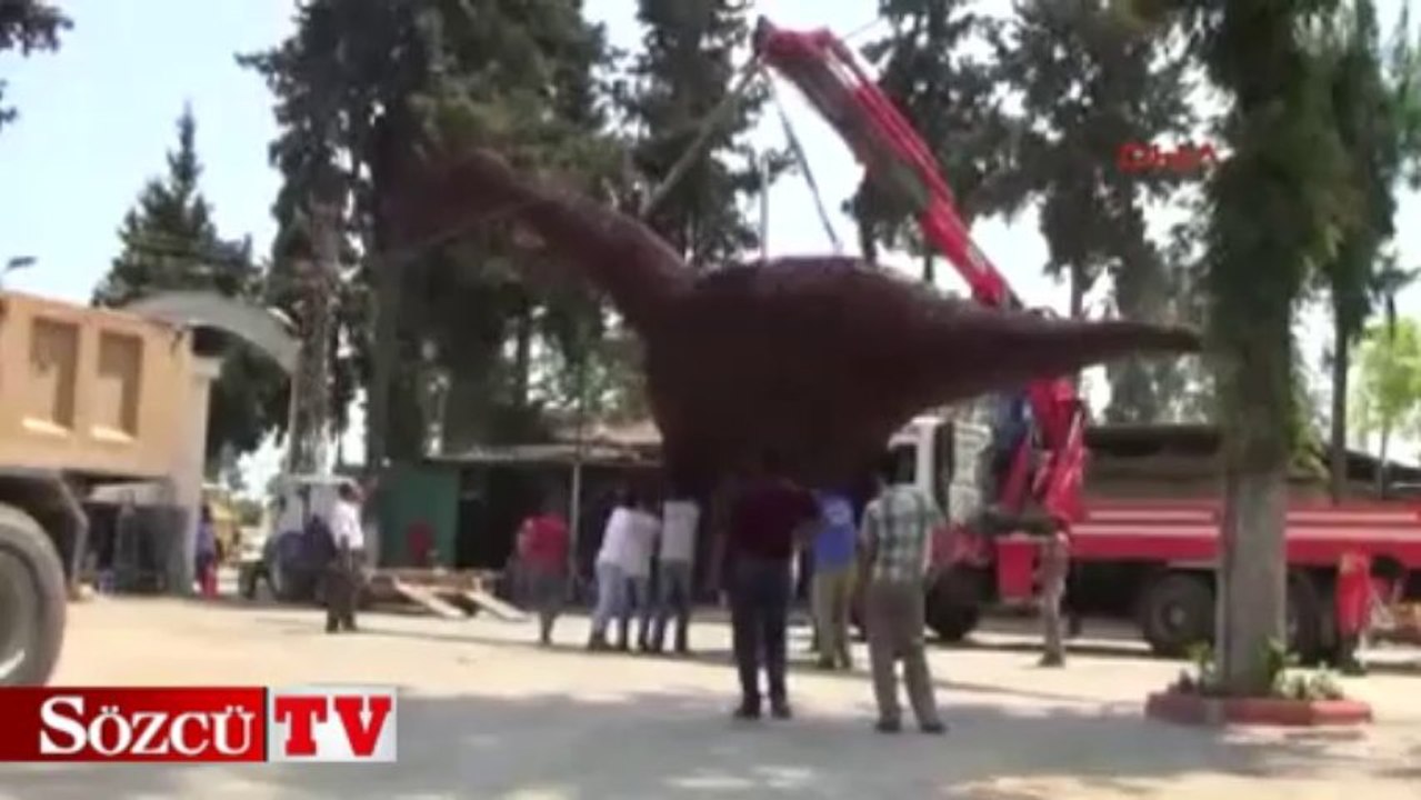 Mersin’de 3 tonluk dinazor