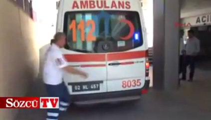 Kardeşini sırtından bıçakladı