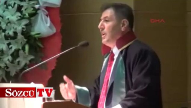 Atatürk resmi zorunlu değilmiş!