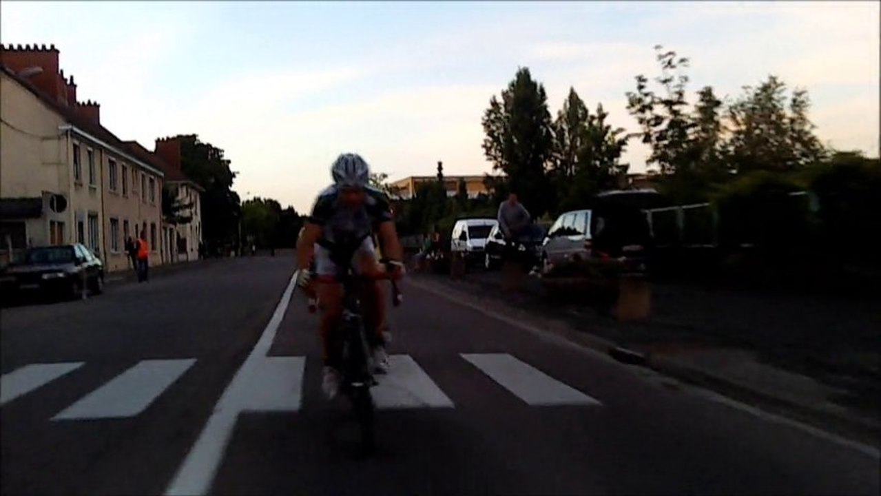 Course Cycliste de Vitry le François - HD - UCVF Vendredi 14 Juin 2013