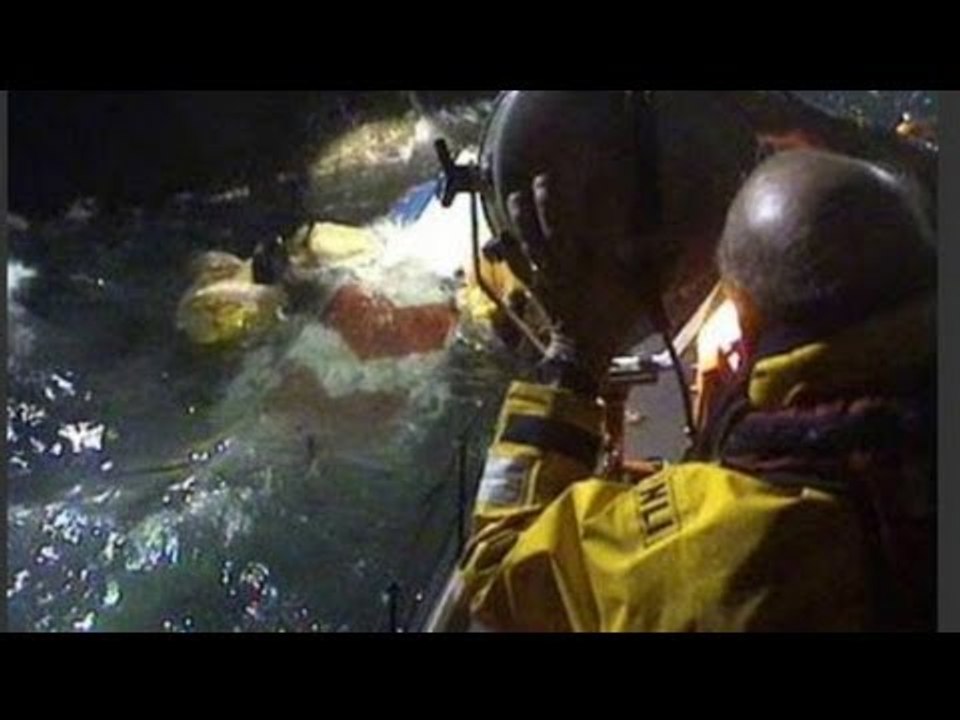 Shetland Islands helicopter accident: helicopter crashes into water, four dead