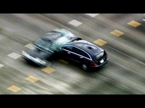 Florida car chase: innocent woman killed after gunman flees double murder in Miami